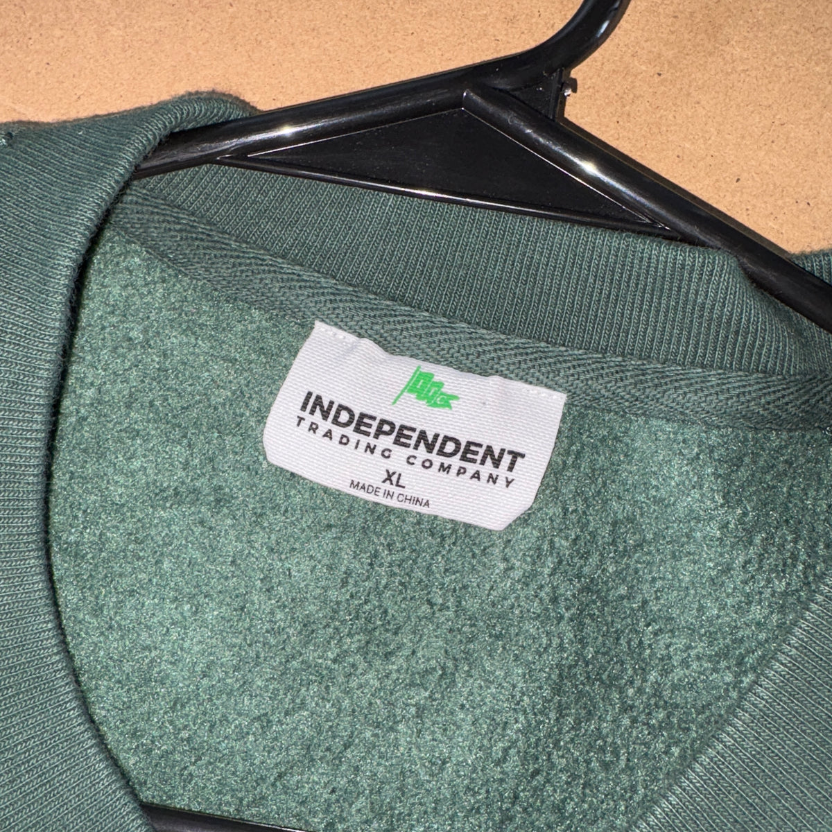 Thrasher Independent Green Flames Skate Sweatshirt - XL