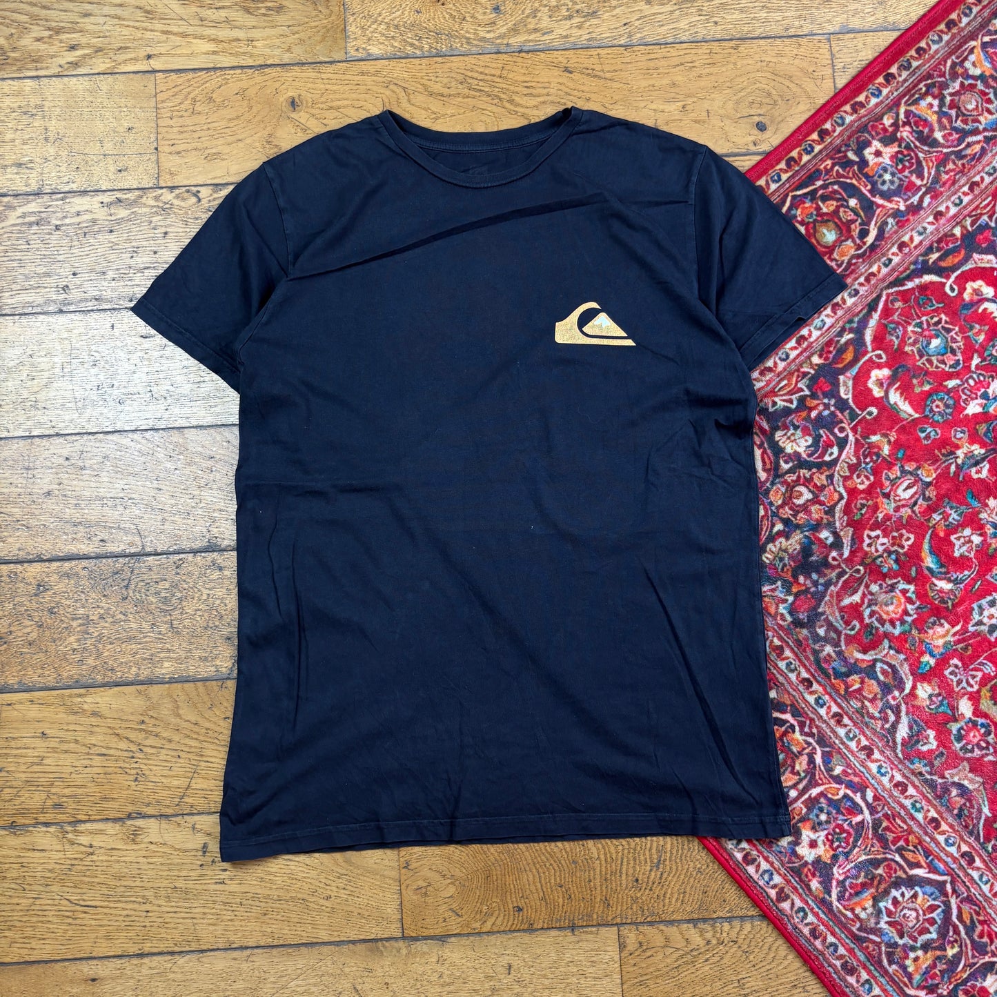 Vintage Quiksilver Black Surfwear Graphic T-Shirt - S