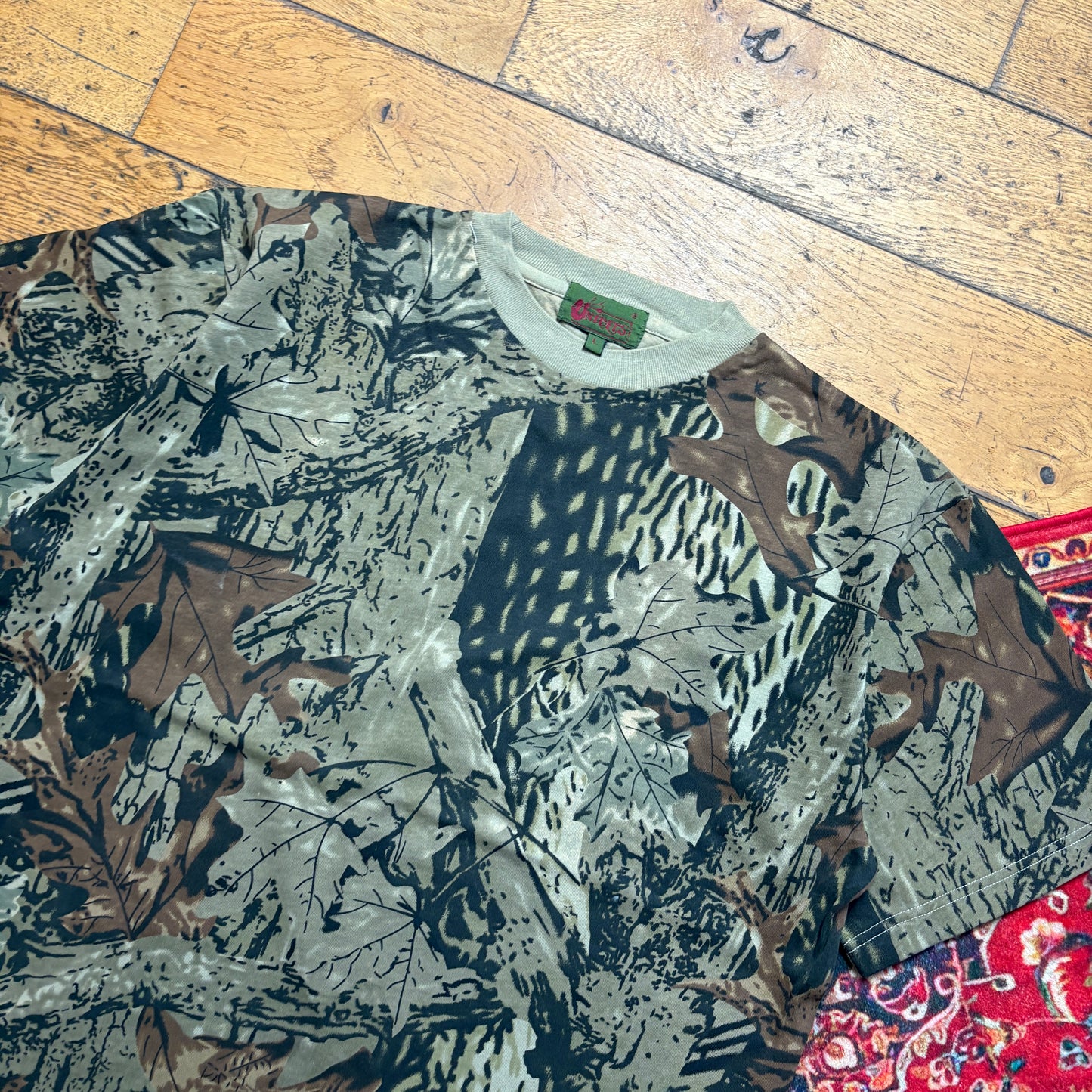 Vintage Realtree Camo Green T-Shirt - M