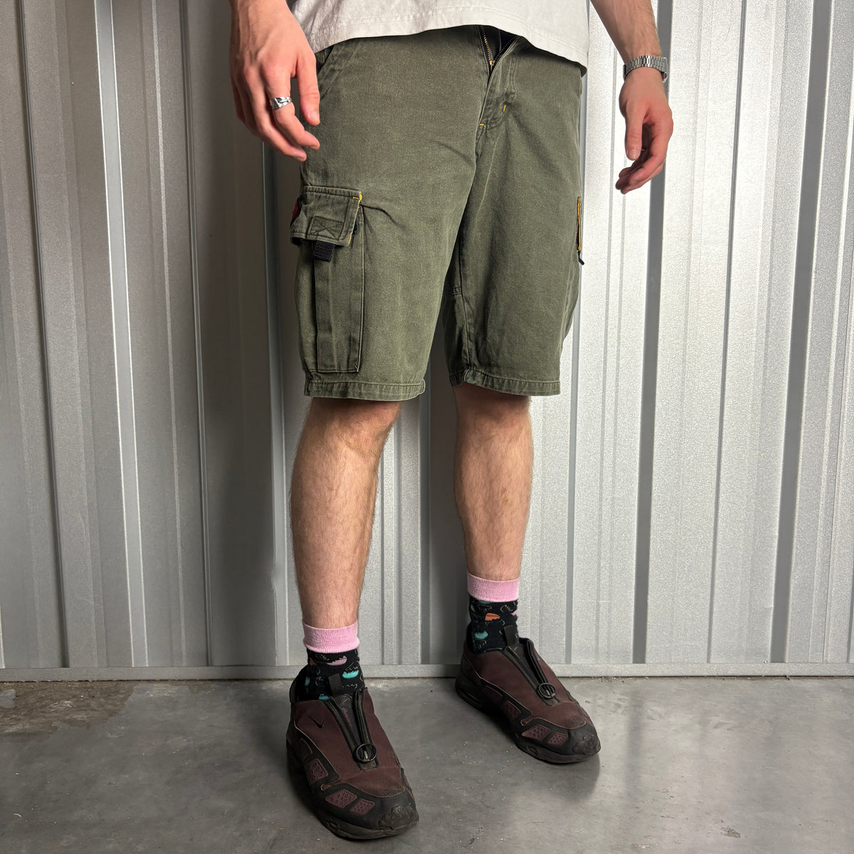 Vintage Red Head Green Embroidered Y2K Hip Hop Baggy Cargo Shorts Jorts - 30