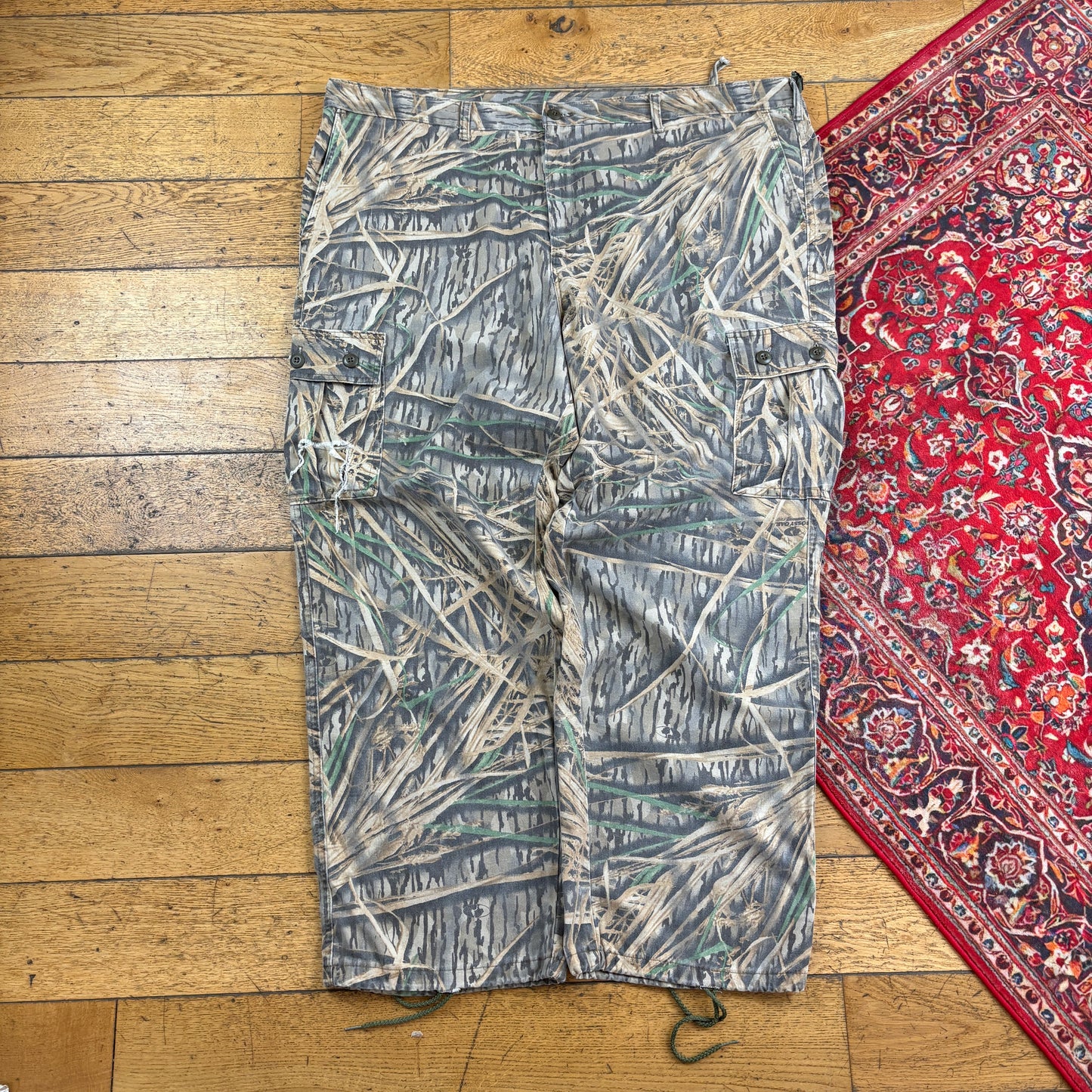 Vintage Real Tree Camo Green Hunting Workwear Trousers - 50