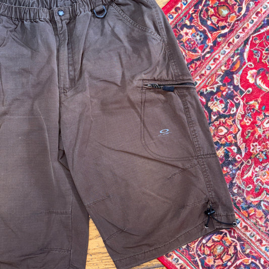 Vintage Oakley Brown Hiking Gorpcore Expedition Baggy Shorts Jorts - L