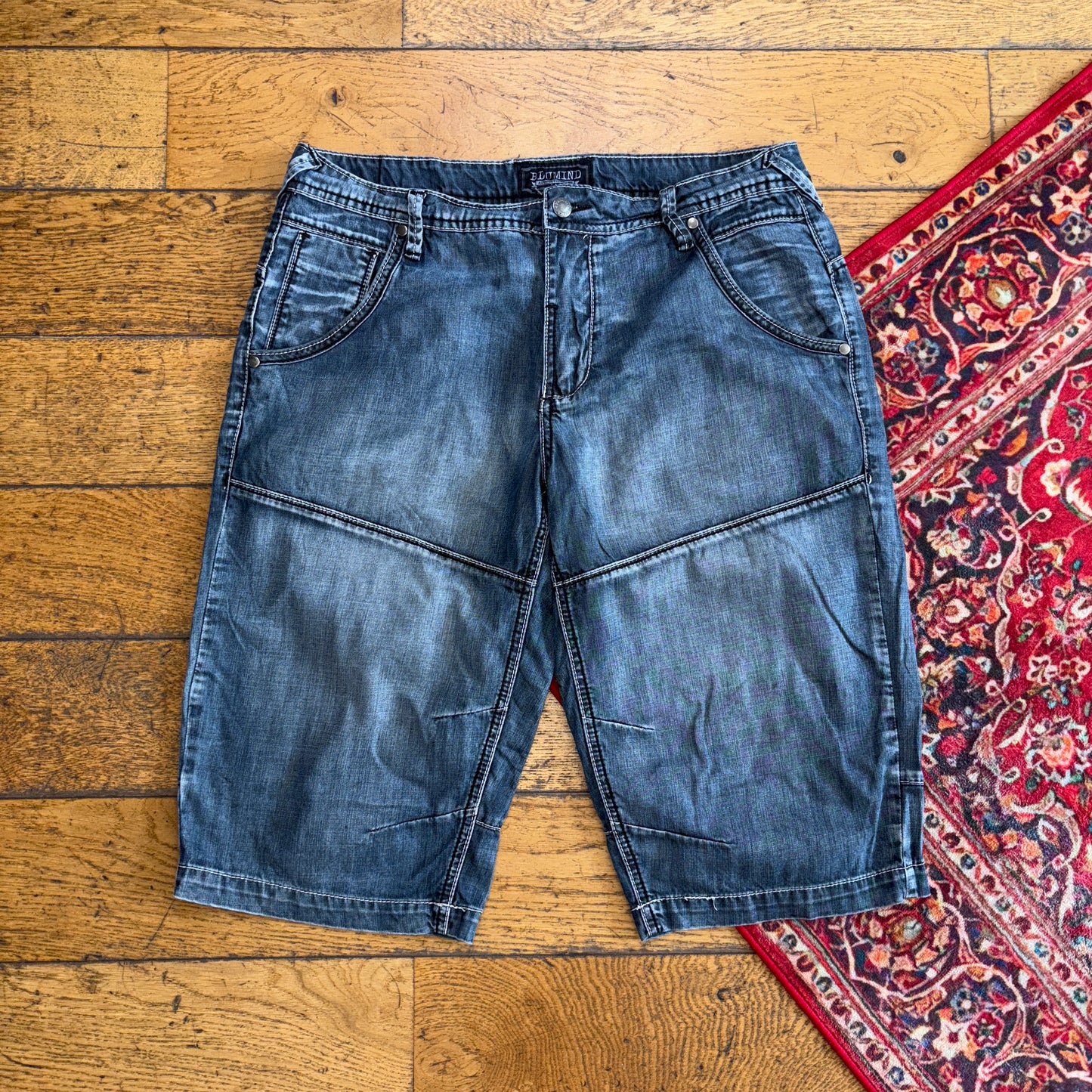Vintage Grey Denim Shorts - 34