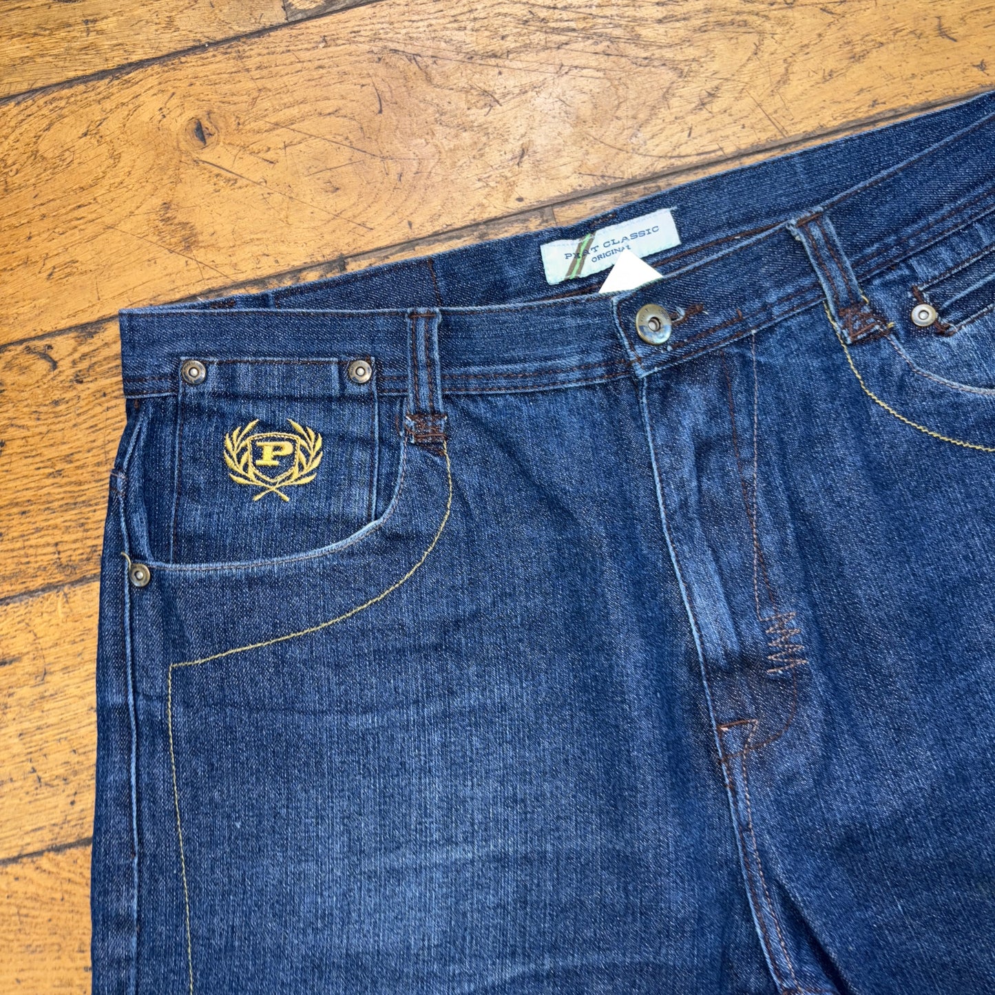 Vintage Phat Farm Blue Embroidered Y2K Hip Hop Baggy Shorts Jorts - 38