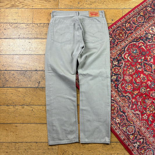 Vintage Levis 505 Cream Straight Denim Jeans - 32