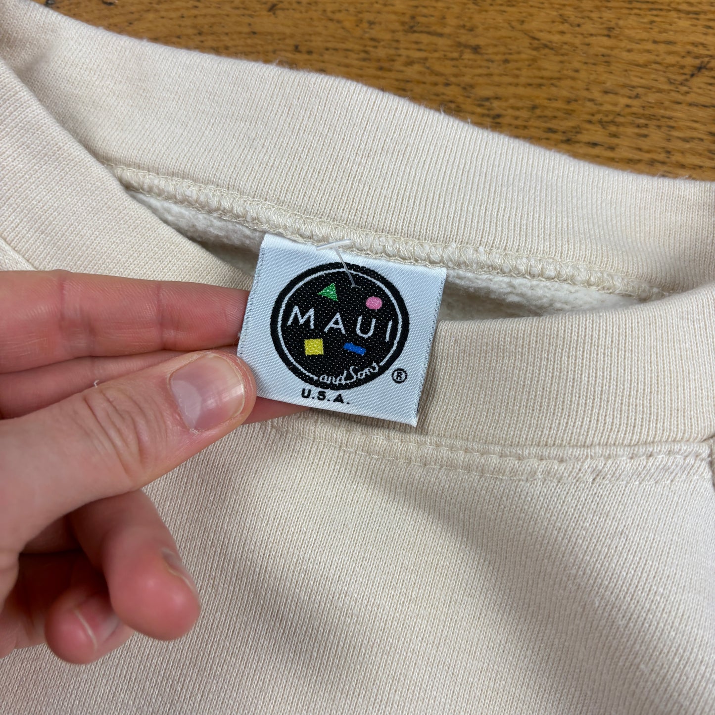 Vintage Maui and Sons Cream Surfwear Sweatshirt - S