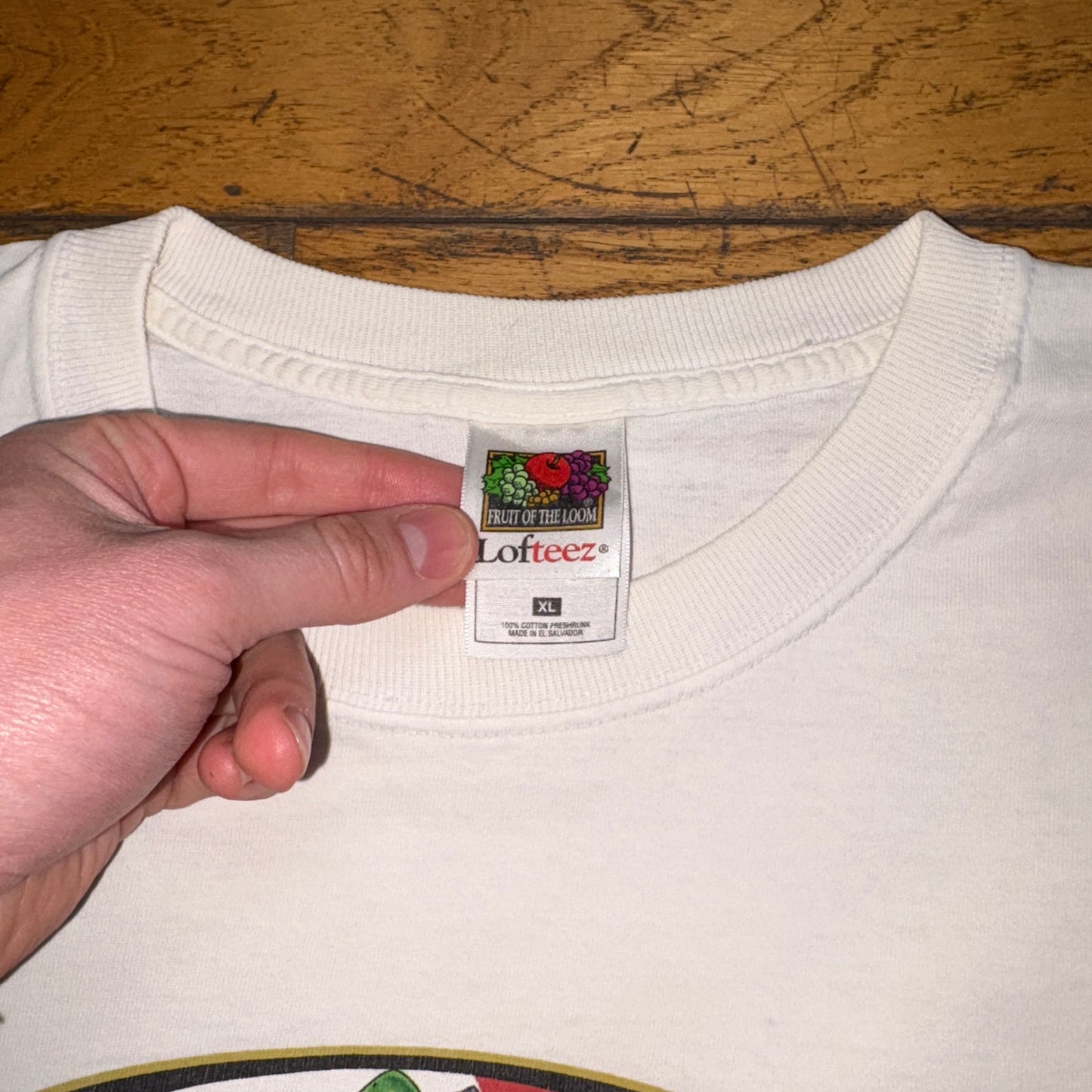 Vintage 2000 Amphibious Outfitters White Frog Graphic T-Shirt - L