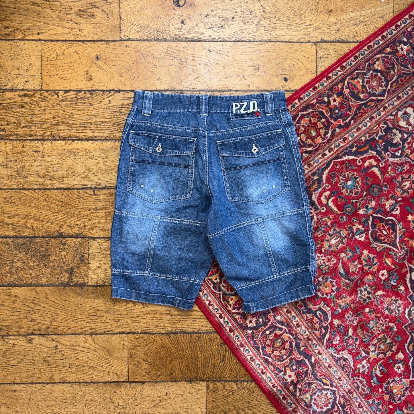 Vintage Blue Denim Shorts - 31