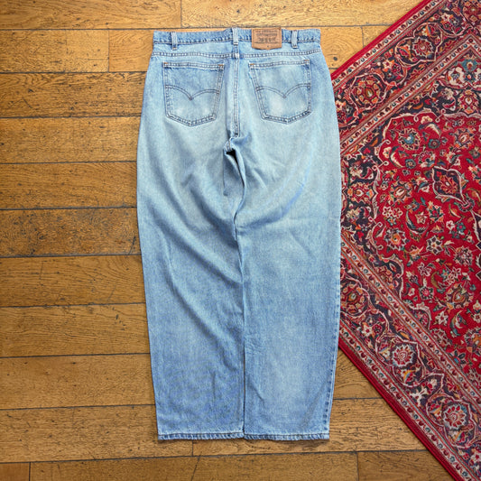 Vintage Levis Baggy Blue Denim Jeans - 36S