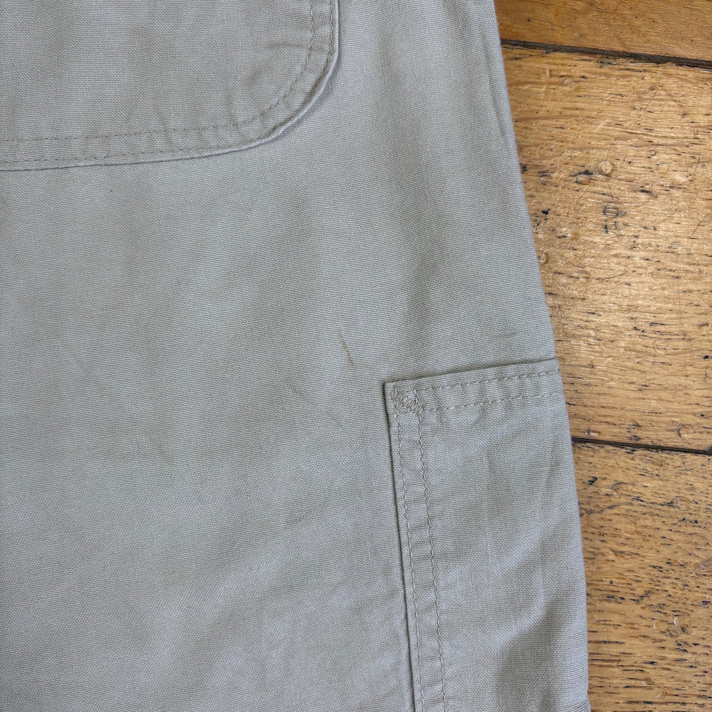Vintage Carhartt Cream Workwear Baggy Carpenter Shorts - 36