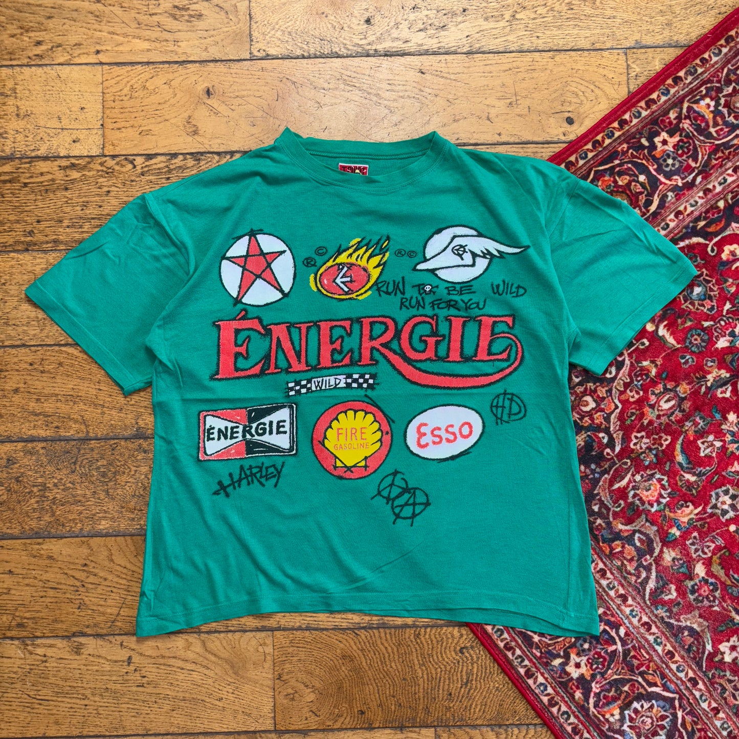 Vintage 90s Energie Skate Green Boxy Graphic T-Shirt - M