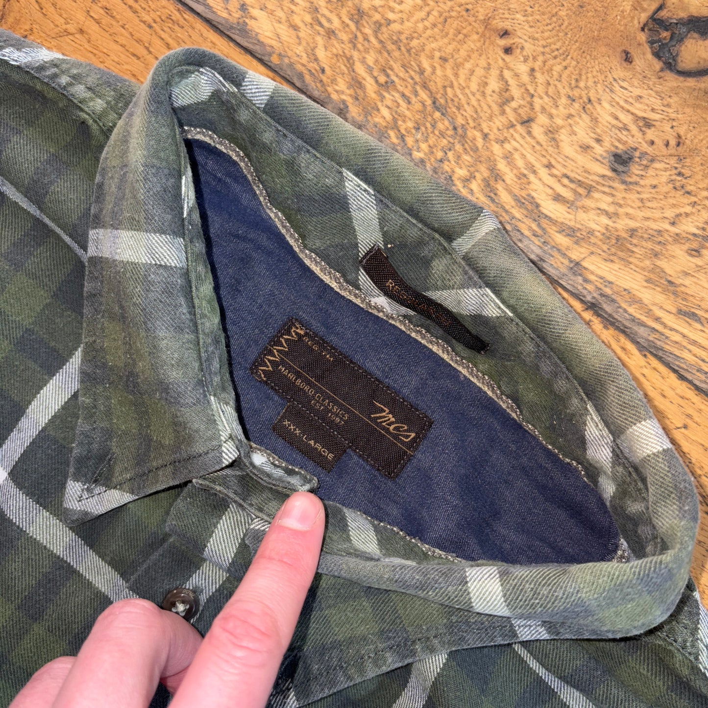 Vintage Marlboro Classics Green Embroidered Shirt - 3XL