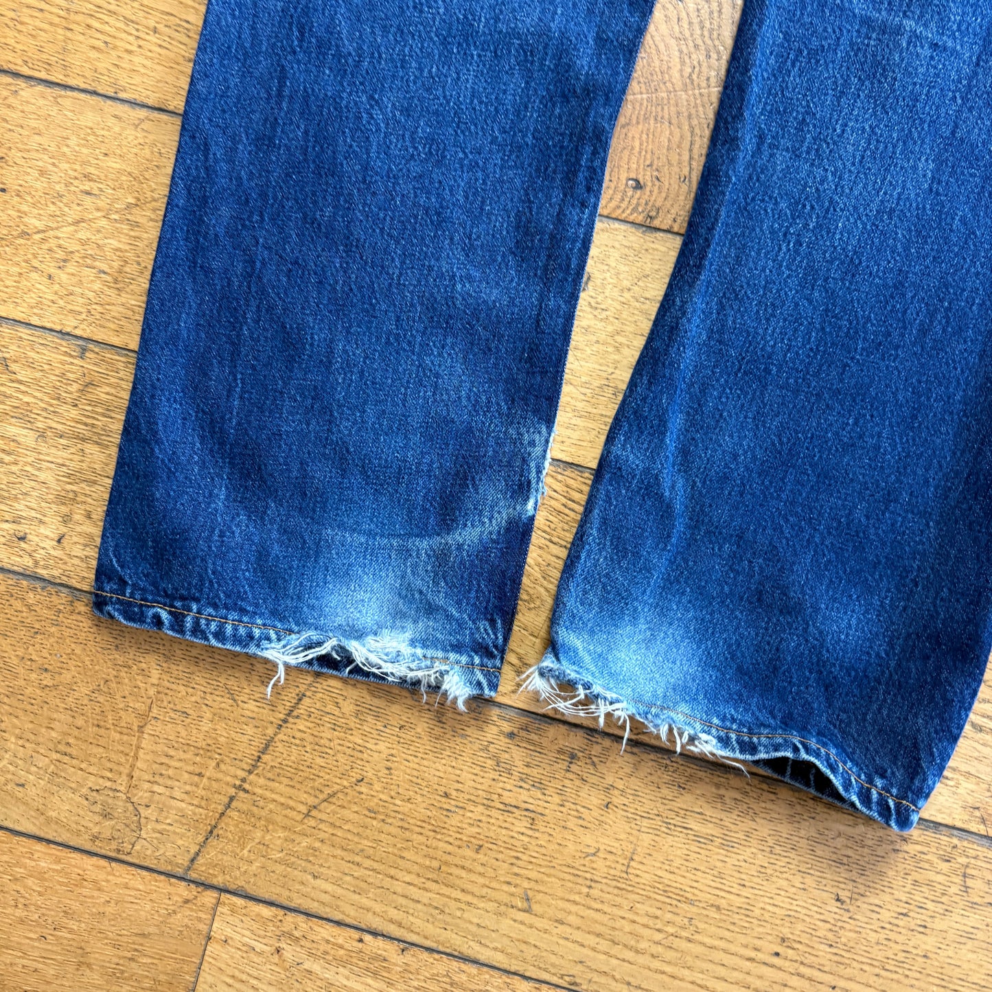 Vintage Levis 501 Straight Blue Denim Jeans - 34L