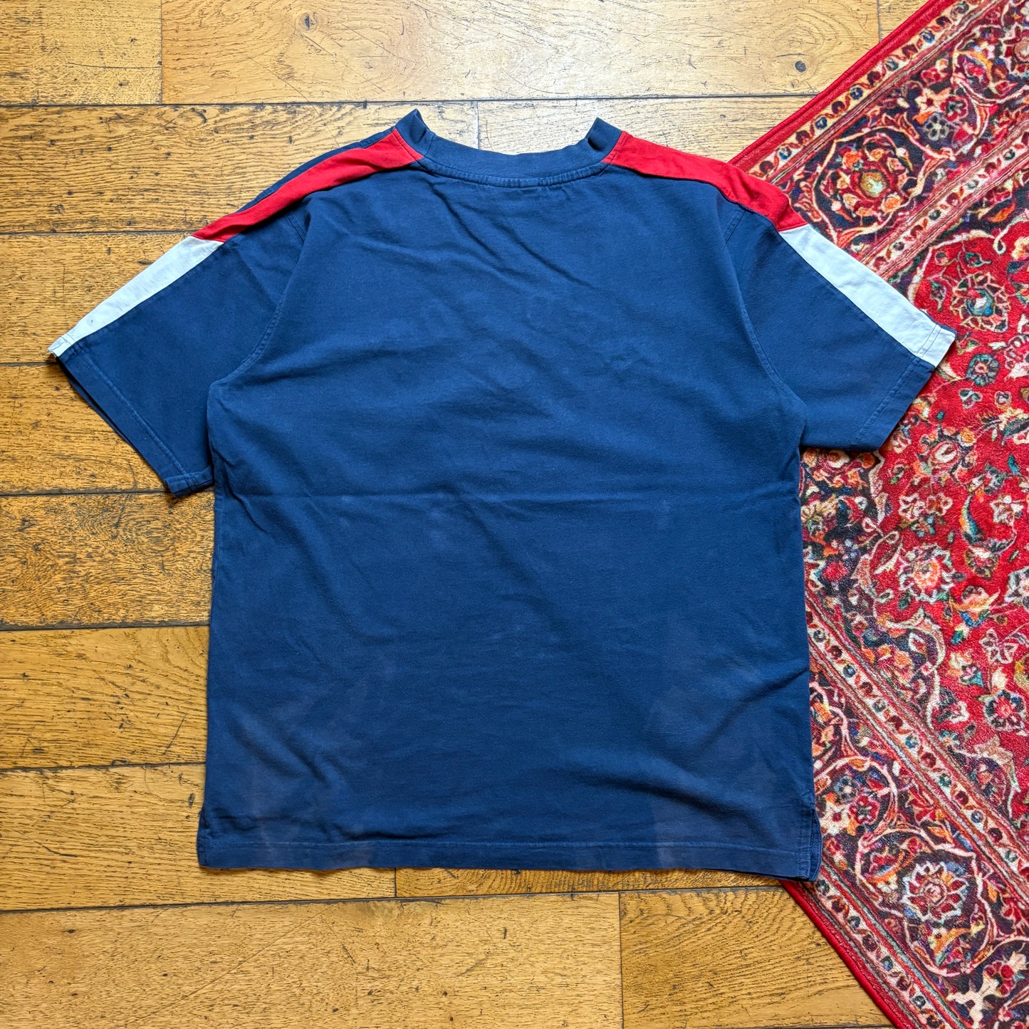 Vintage MLB Boston Red Sox Navy Embroidered Graphic T-Shirt - M