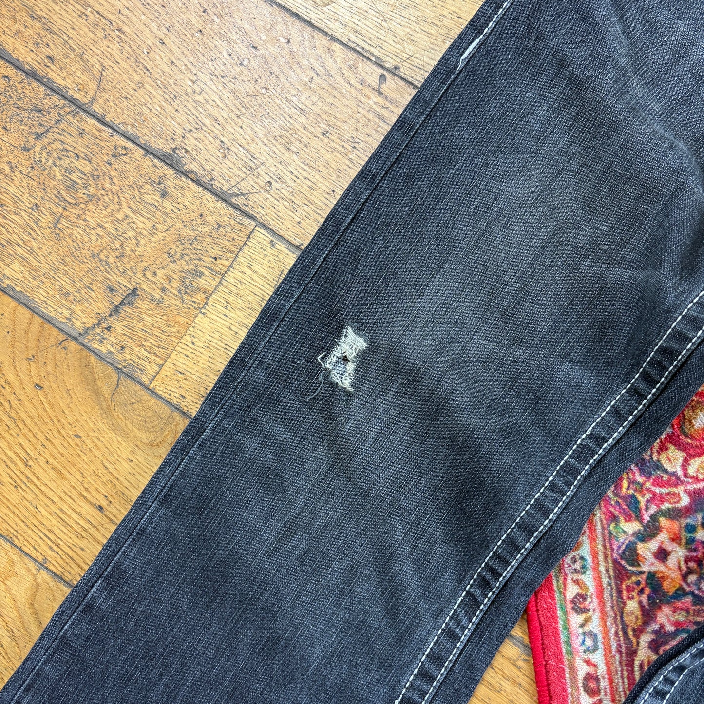 Vintage True Religion Black Embroidered Y2K Hip Hop Flared Bootcut Jeans - 34