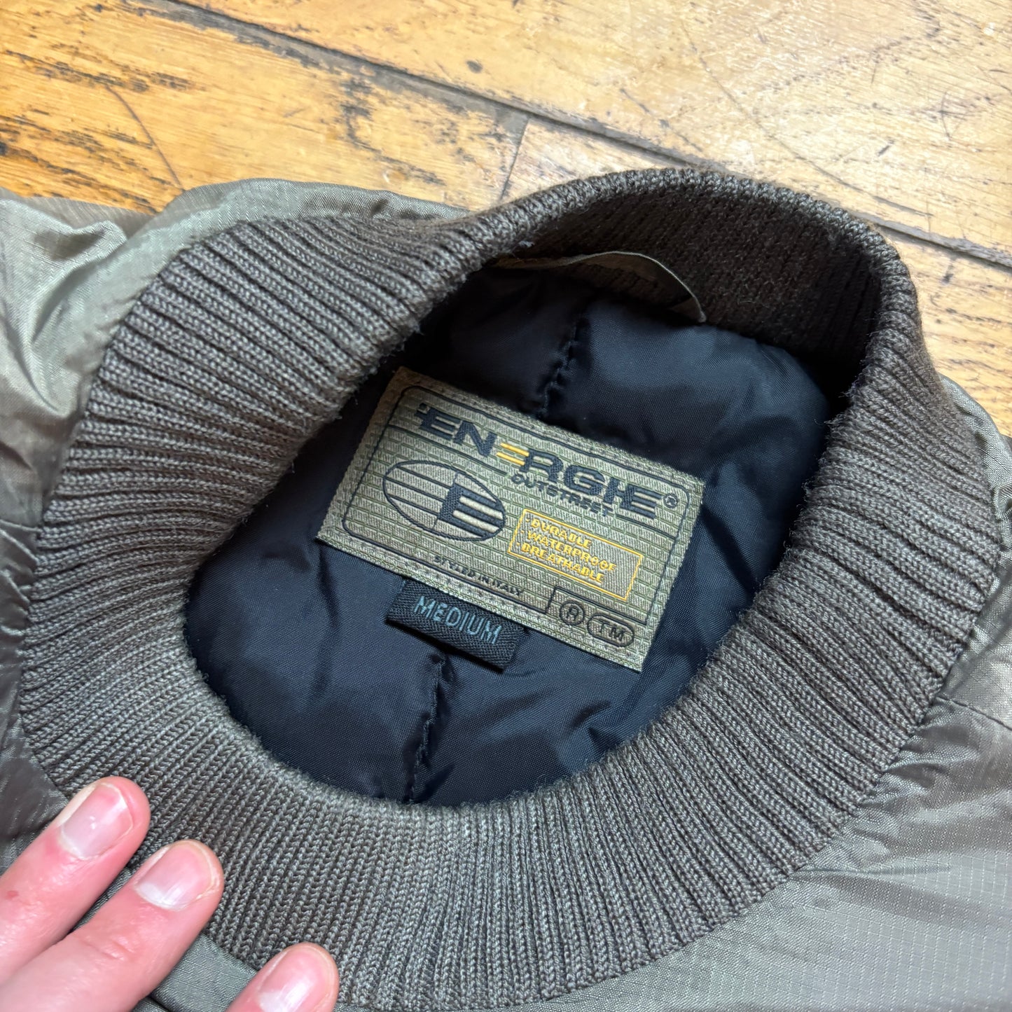 Vintage Energie Embroidered Khaki Puffer Jacket Pullover - M