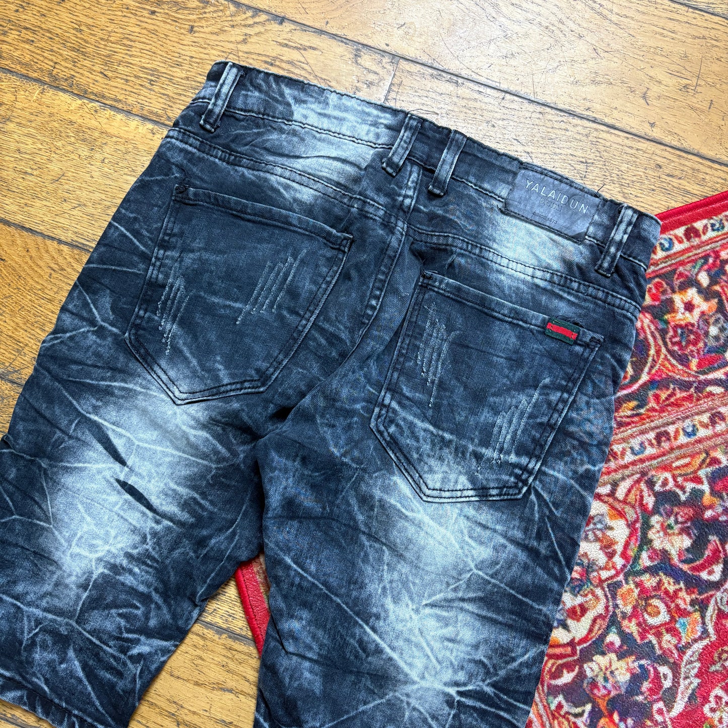 Vintage Denim Black Slim Shorts - 30