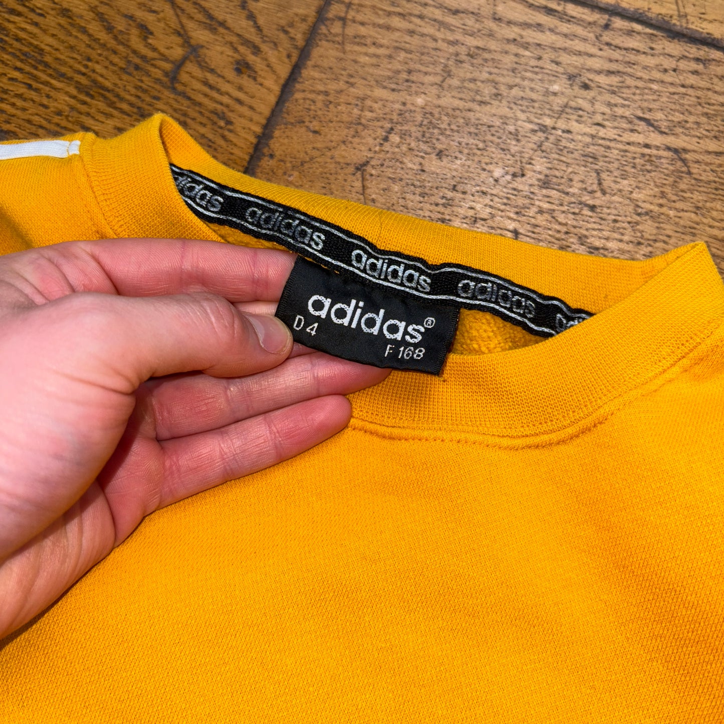 Vintage 90s Adidas Yellow Embroidered Sweatshirt - M