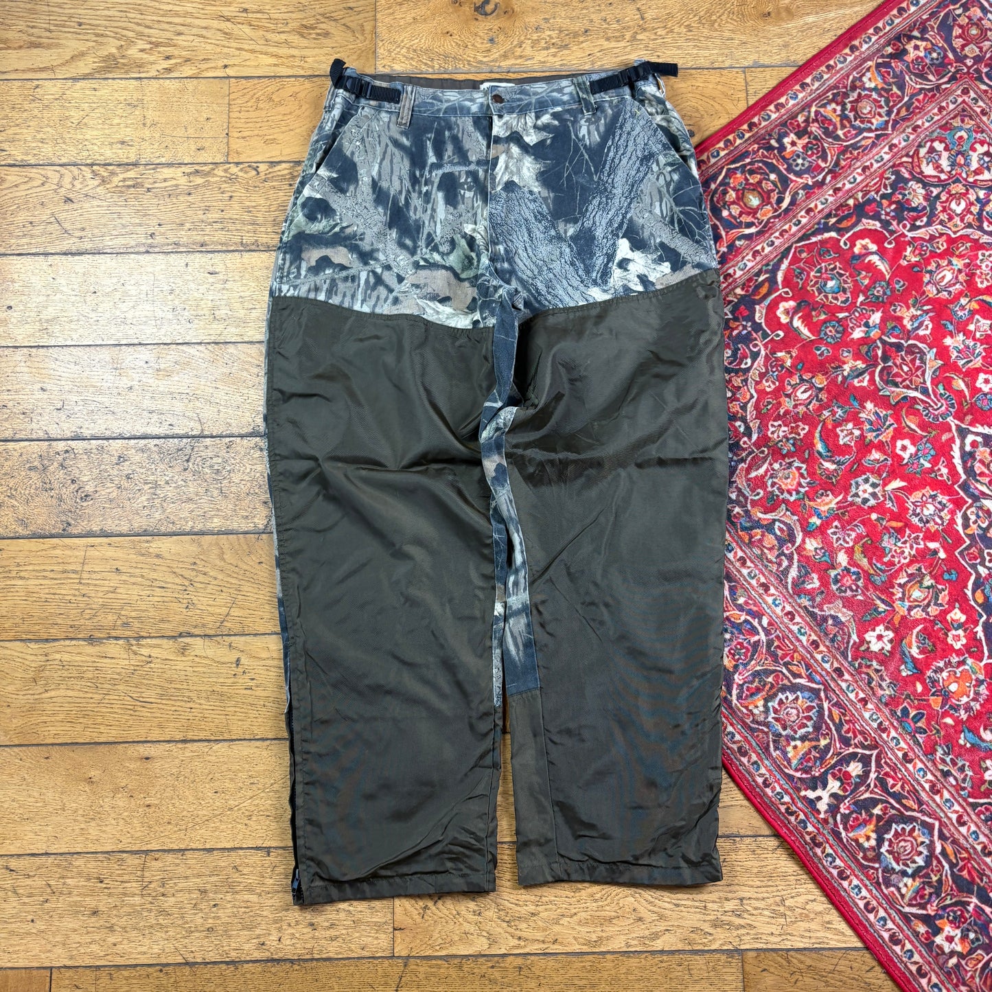 Vintage Real Tree Camo Green Hunting Workwear Trousers - 36