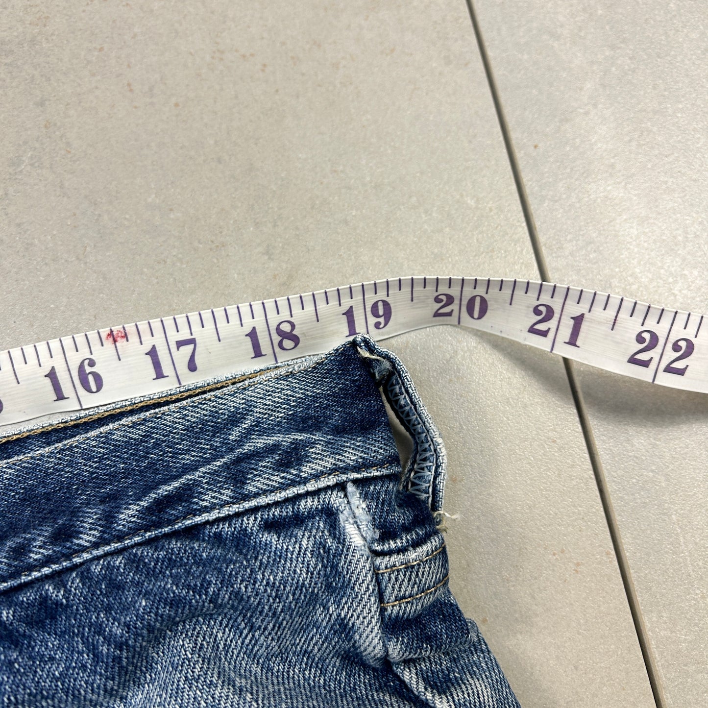 Vintage Wrangler Blue Denim Carpenter Baggy Shorts - 38