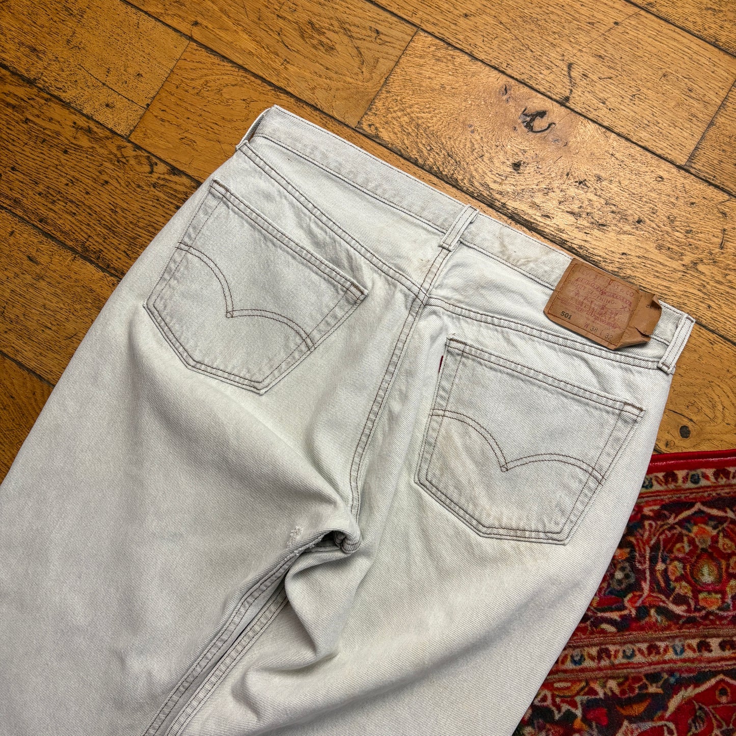 Vintage Levis 501 Straight White Light Blue Denim Jeans - 36R