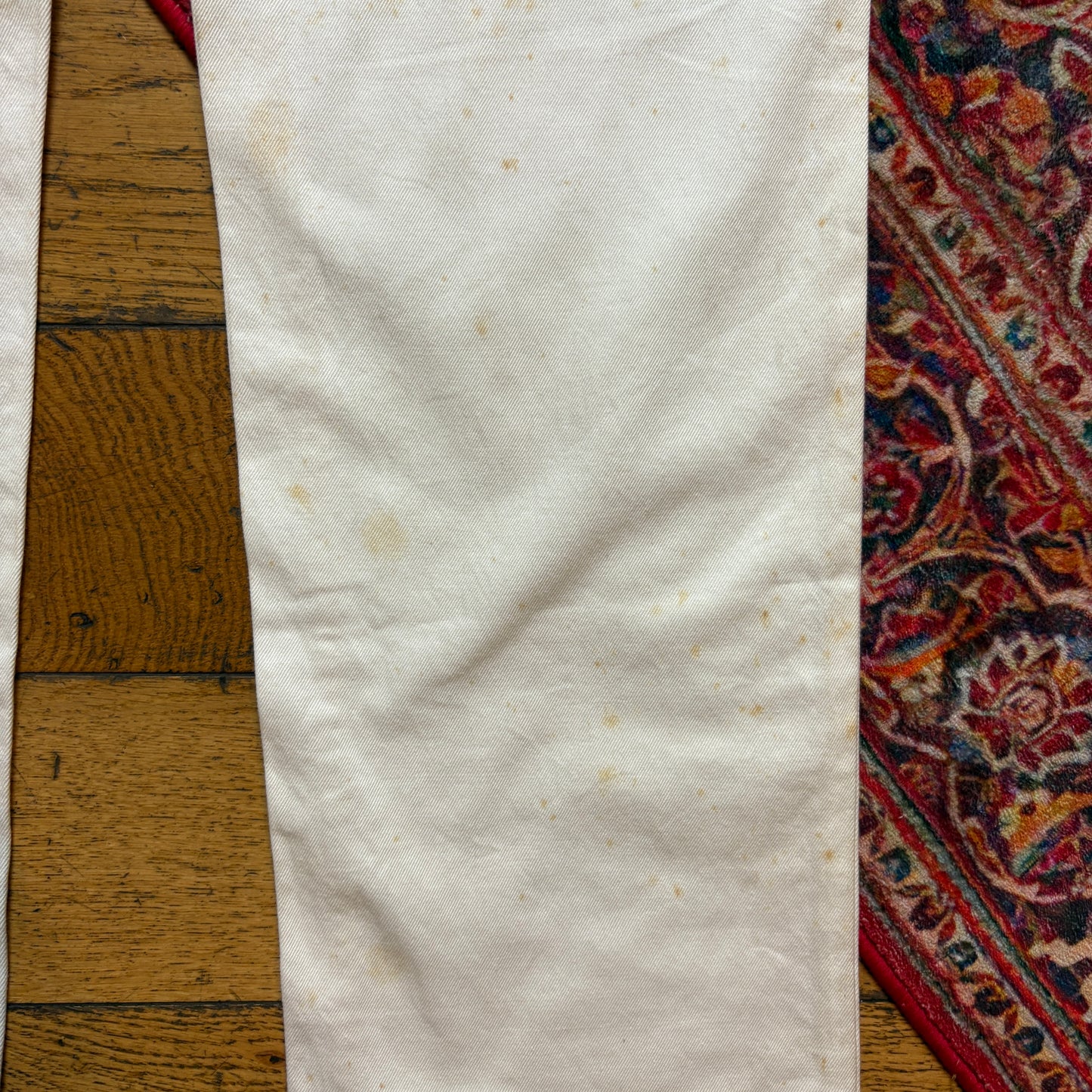 Vintage Levis 401 High Waisted Straight White Denim Jeans - 31L