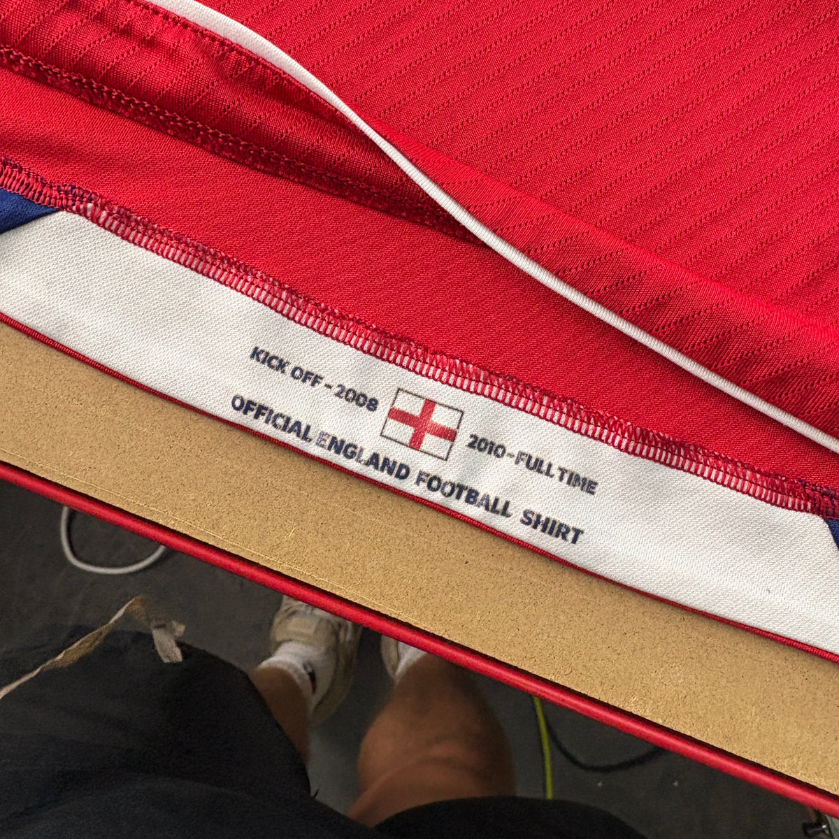 Vintage 08 Umbro Red England Football Shirt - XL