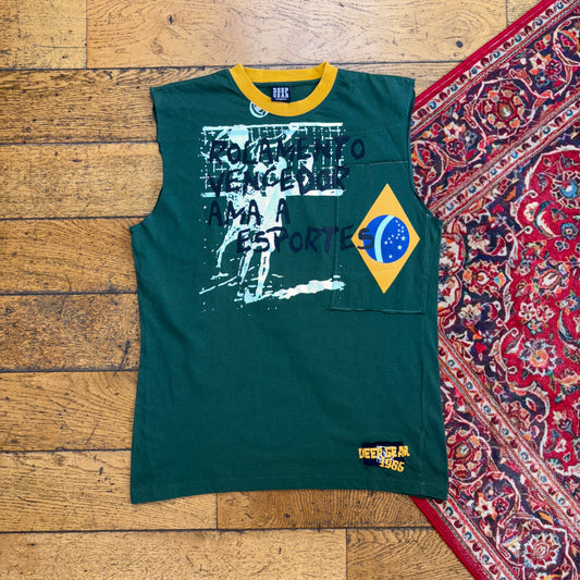 Vintage Brazil Green Deep Gear Graphic Vest T-Shirt - S