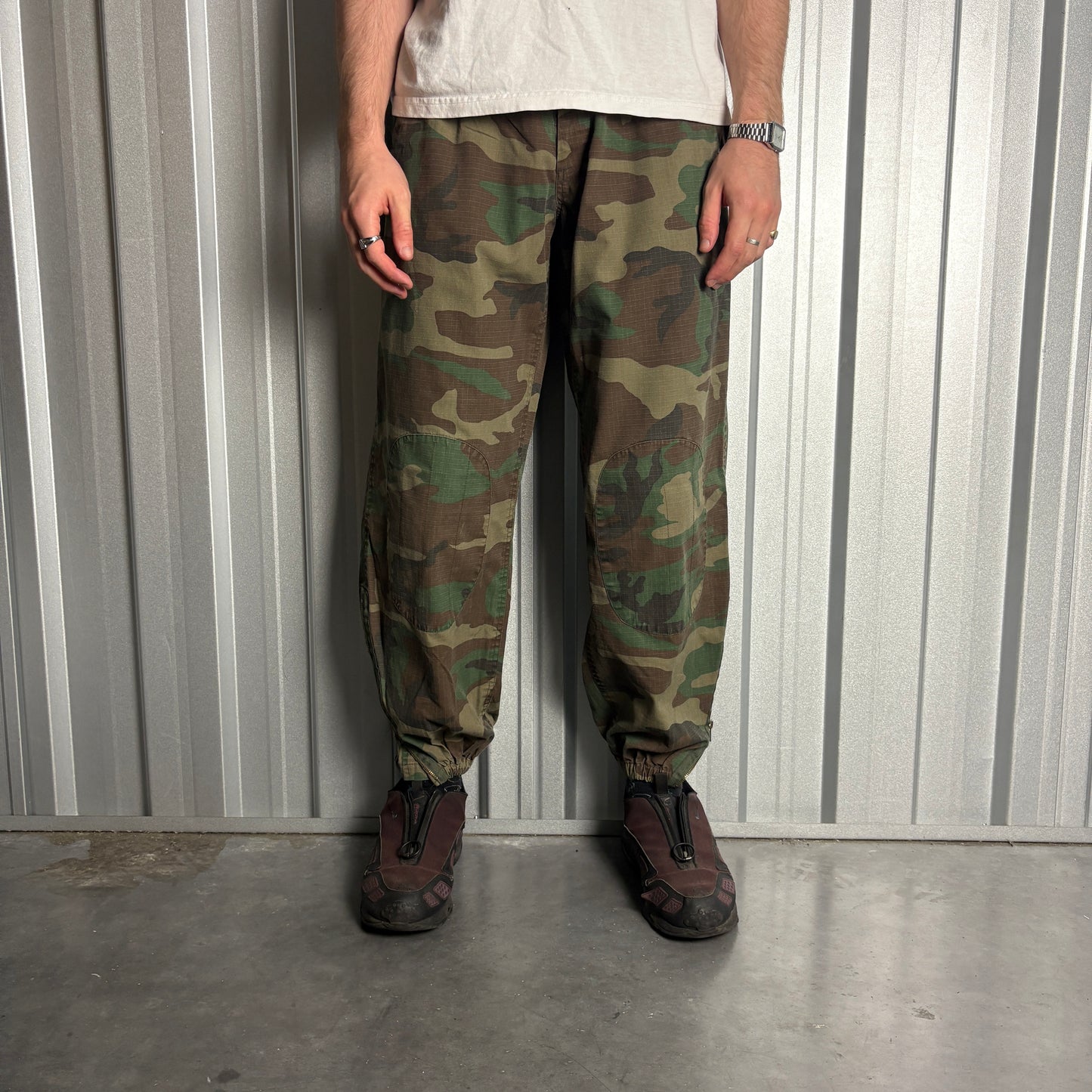 Vintage Camo Green Balloon Fatigue Y2K Baggy Trousers - 32S