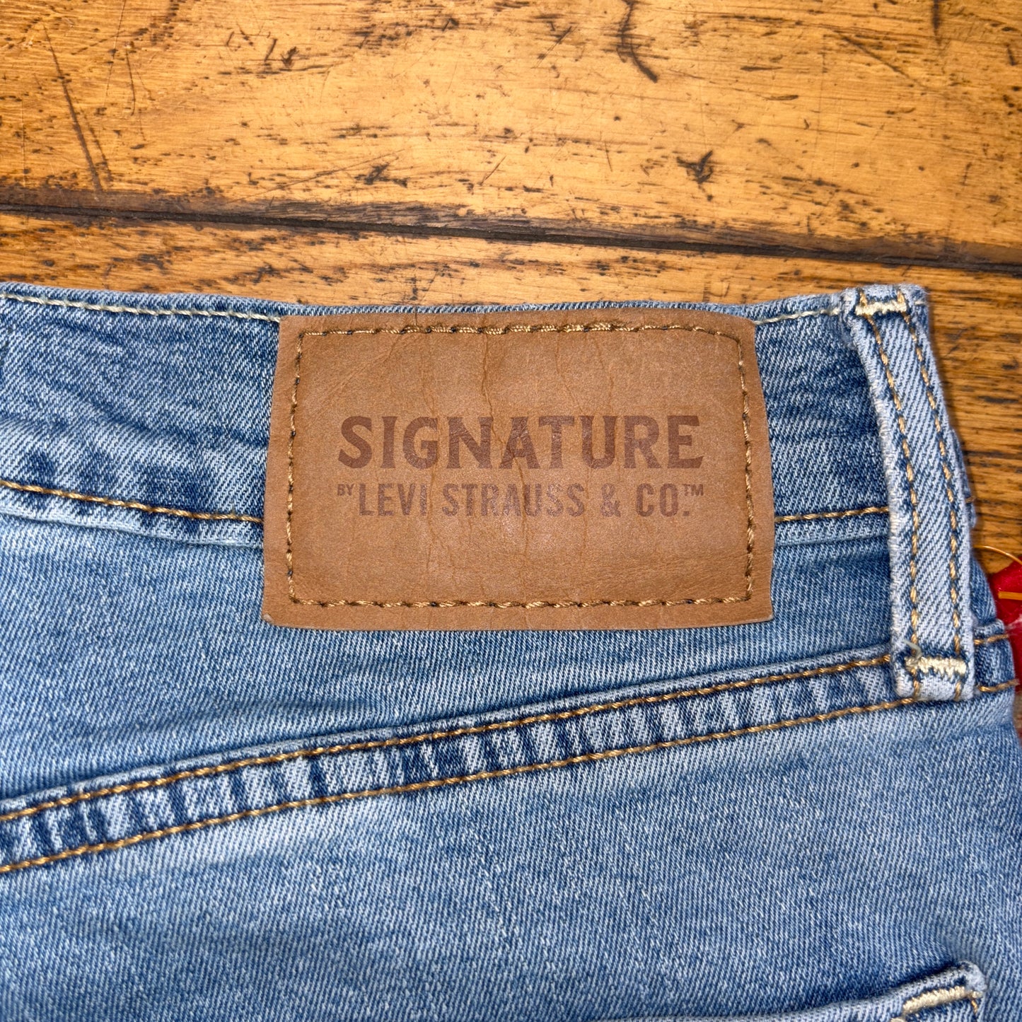 Vintage Levis Blue Denim Shorts - 30