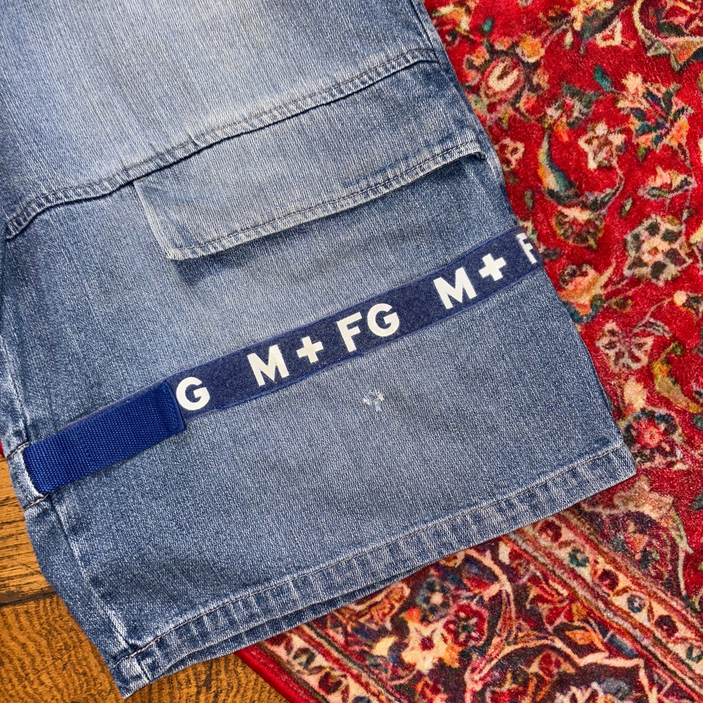 Vintage MFG Embroidered Blue Y2K Hip Hop Baggy Jeans Shorts Jorts - 38