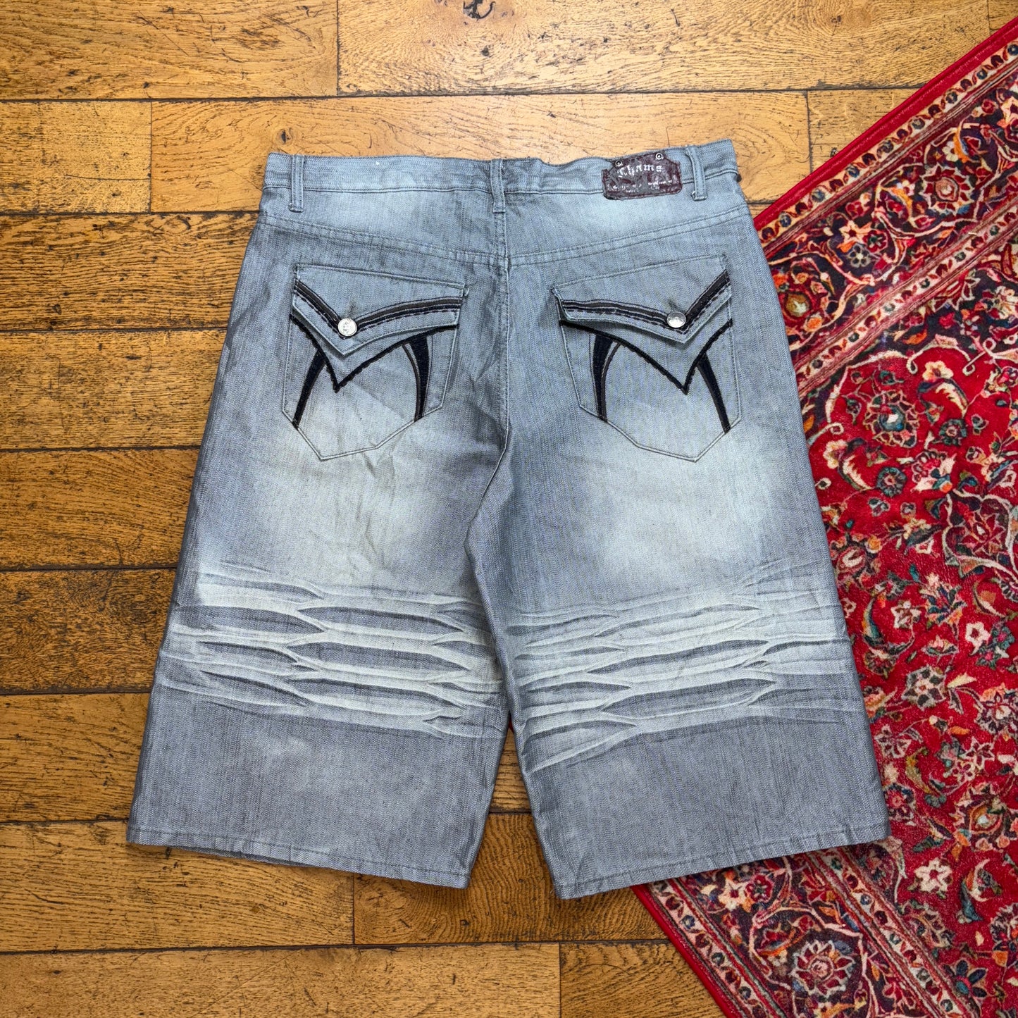 Vintage Chams Grey Embroidered Y2K Hip Hop Baggy Jeans Shorts Jorts - 40