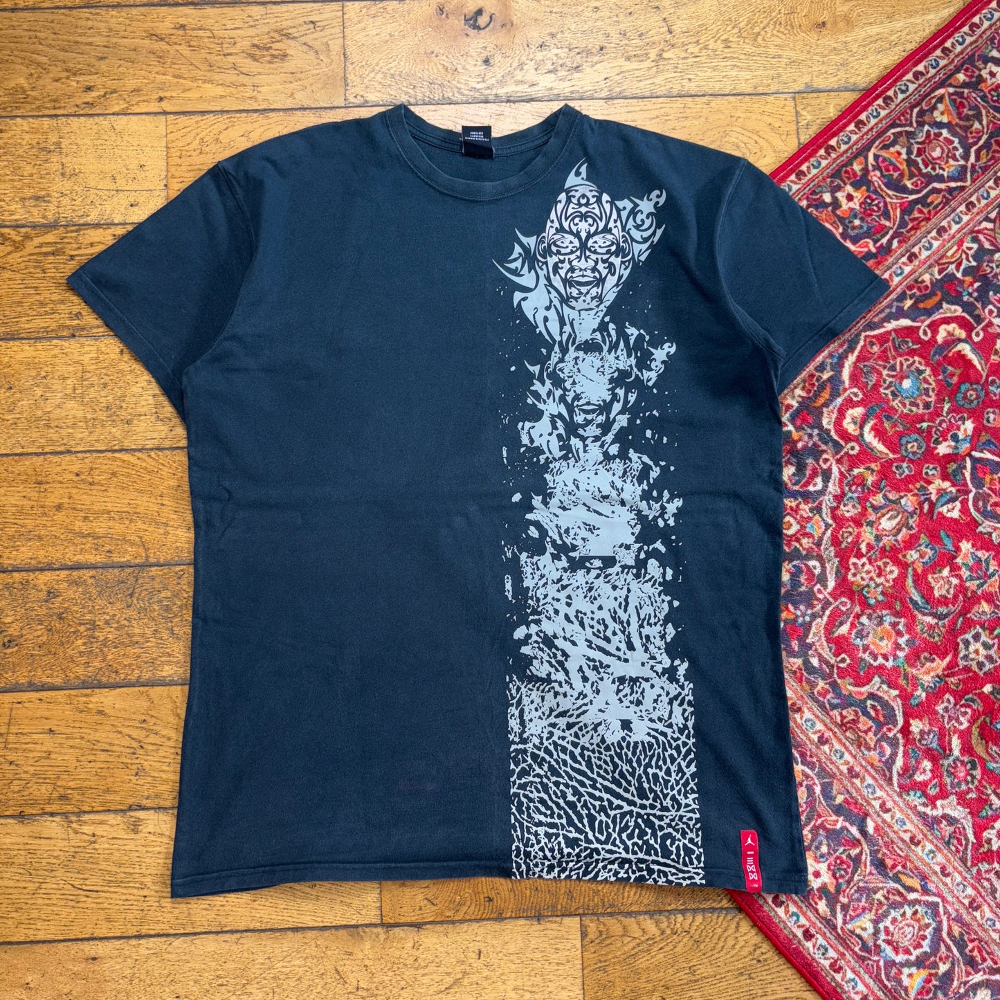 Vintage Y2K Nike Air Jordan Black Grey Tribal Graphic T-Shirt - 2XL
