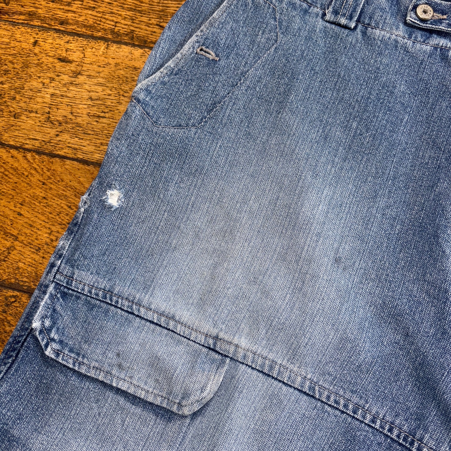Vintage MFG Embroidered Blue Y2K Hip Hop Baggy Jeans Shorts Jorts - 38