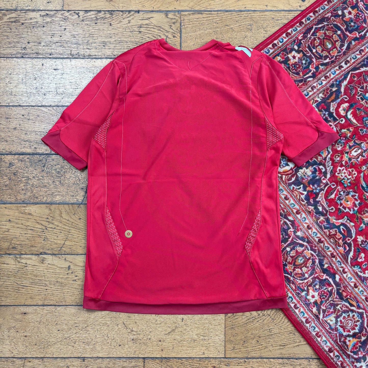 Vintage Umbro England 06/08 Football Shirt Red T-Shirt - S