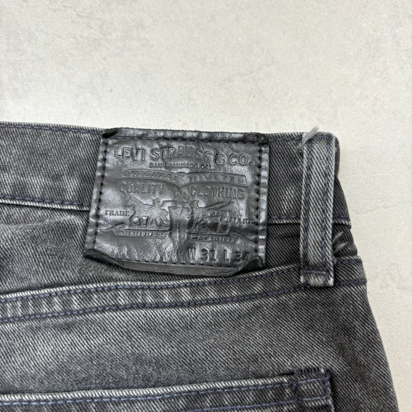 Vintage Levis Skinny Black Denim Jeans - 31