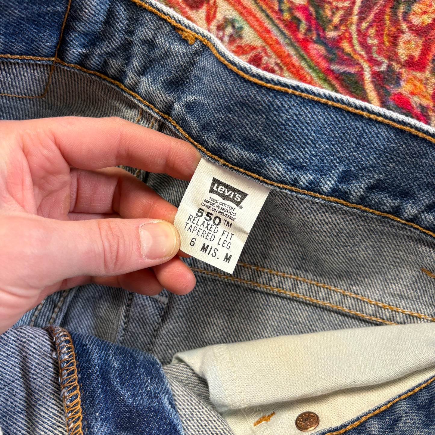 Vintage Levis 550 Womens Baggy Tapered Blue Denim Jeans - Size 8
