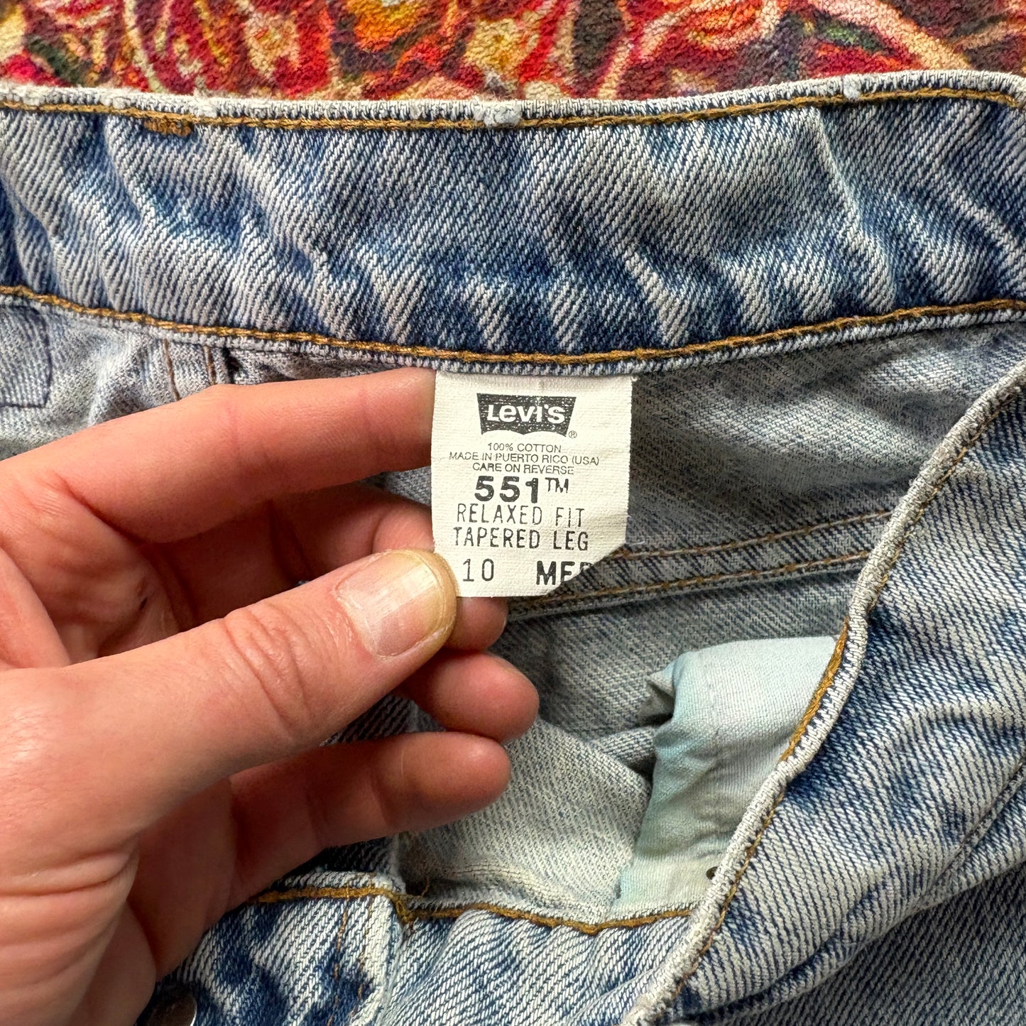 Vintage Levis 551 Tapered Relaxed Blue Denim Jeans - Size 10