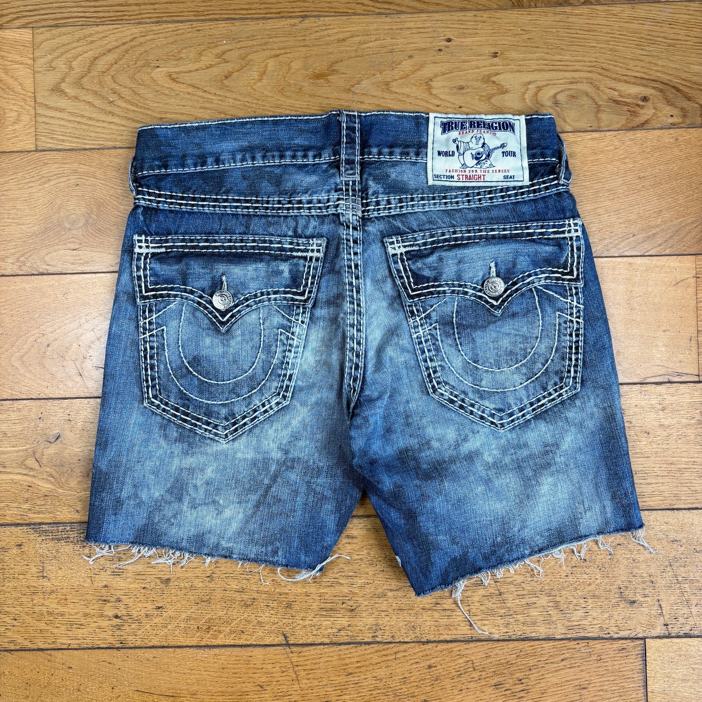 Vintage True Religion Blue Embroidered Y2K Shorts Jorts - 31
