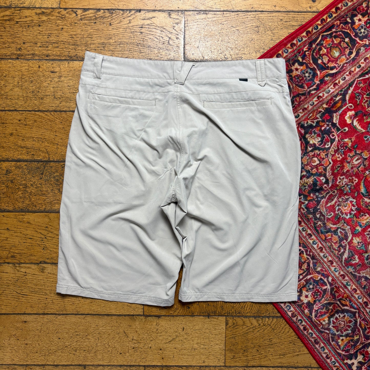 Vintage Oakley Cream Hiking Shorts Jorts - 40