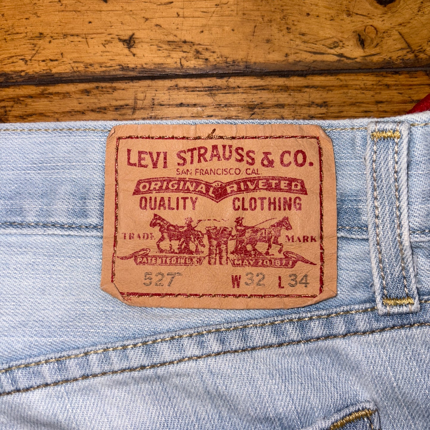 Vintage Levis 527 Slim Blue Denim Shorts - 34