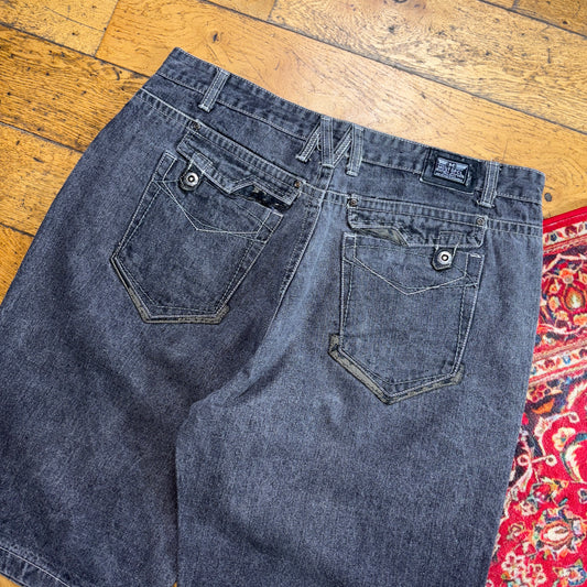 Vintage Embroidered Hip Hop Baggy Black Grey Shorts Jorts - 40