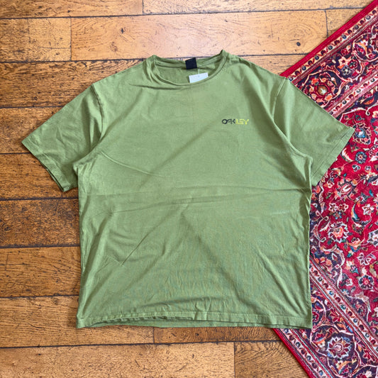 Vintage Oakley Green y2K Surfwear Graphic T-Shirt - 2XL