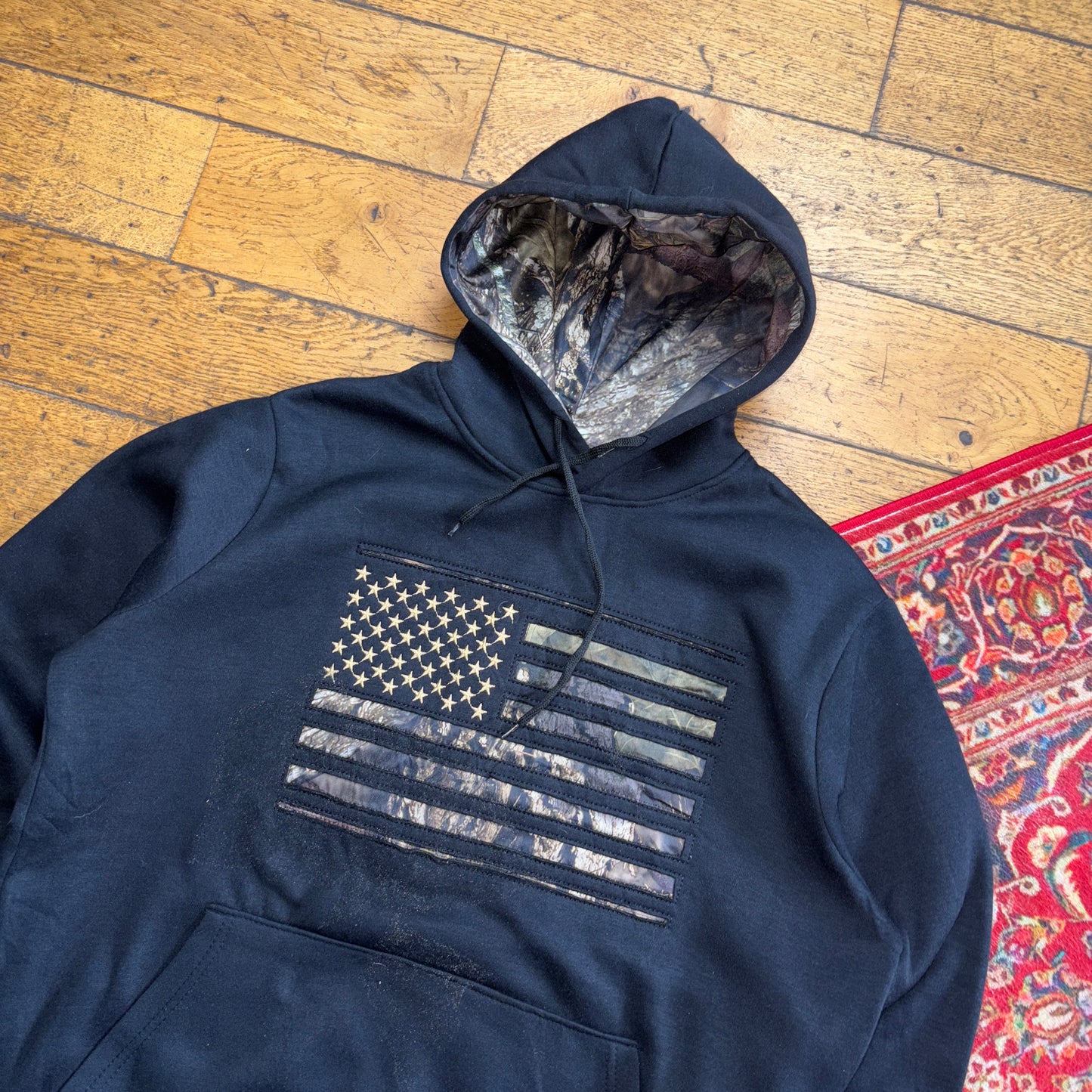 Vintage Realtree Camo Black Hoodie Sweatshirt - L