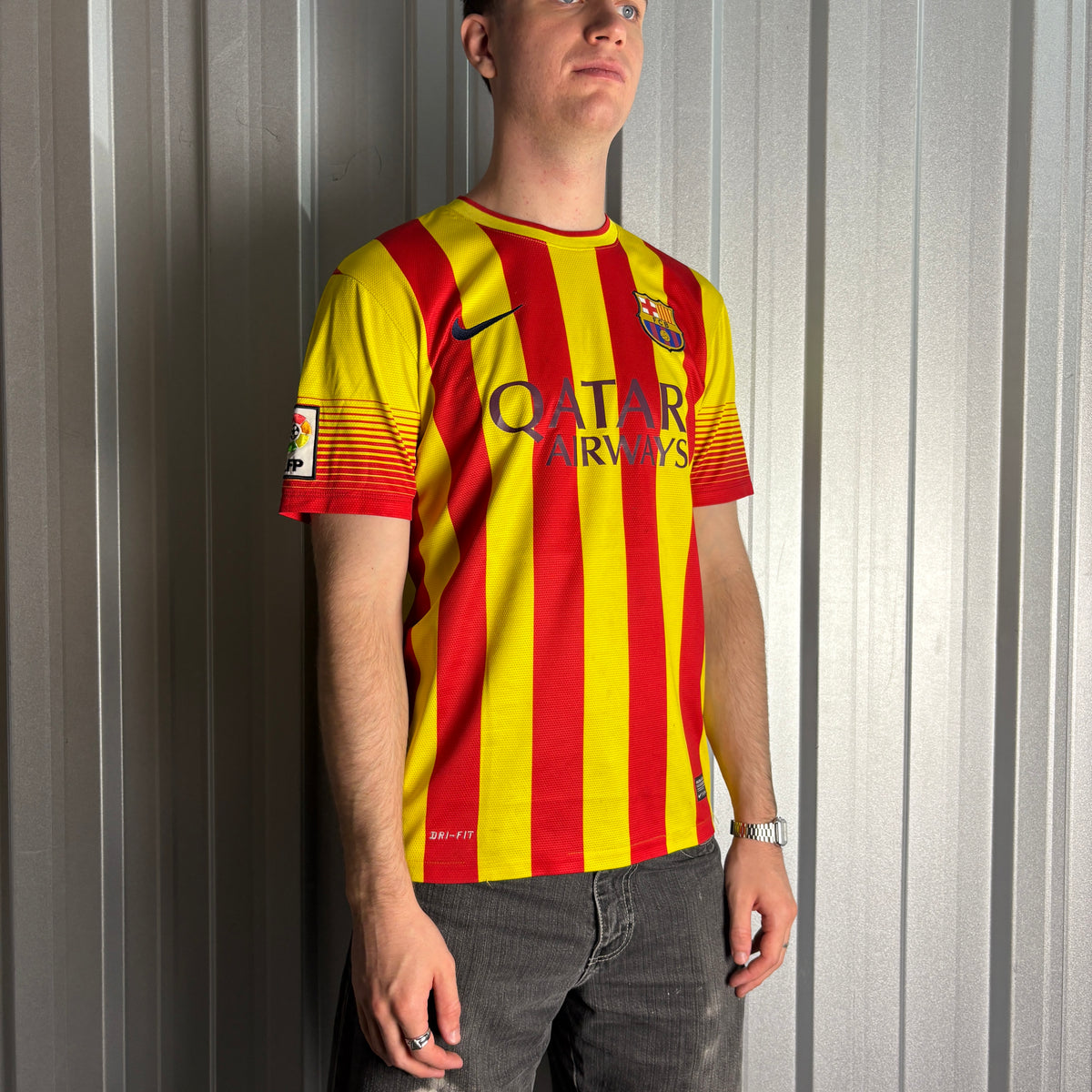 FC Barcelona 2013/15 Away Red Yellow Nike Stripe Football Shirt - M