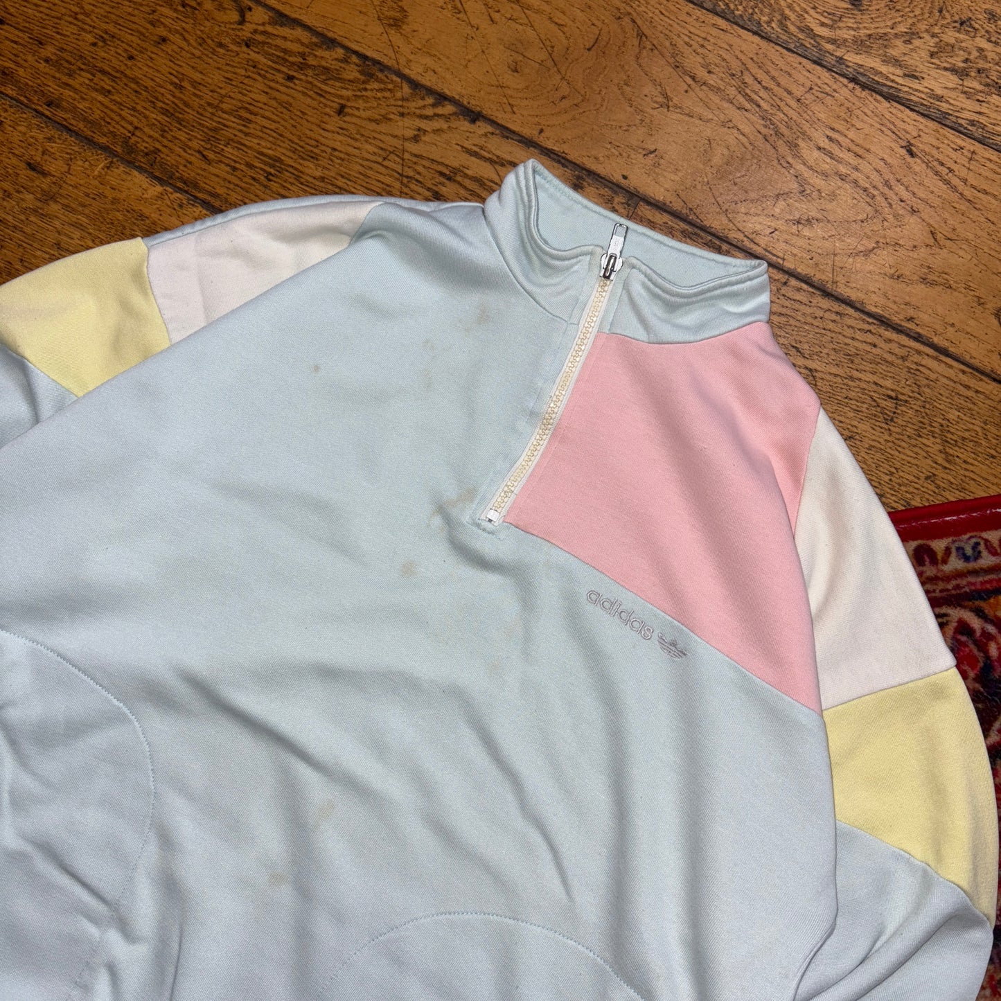 Vintage 90s Adidas Womens Blue Embroidered Sweatshirt - Size 10