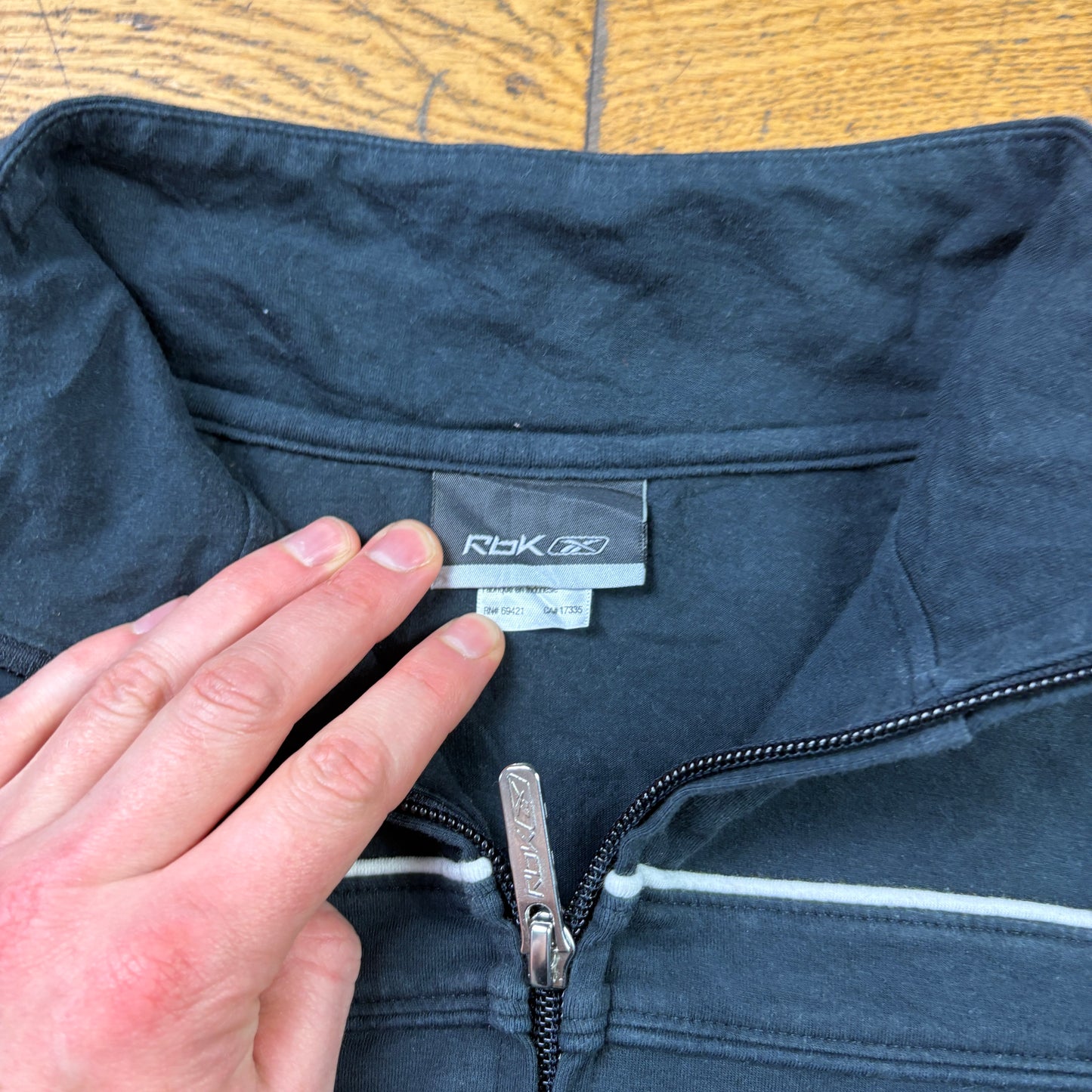 Vintage Reebok Black Womens Zip Embroidered Sweatshirt - Size 10/12