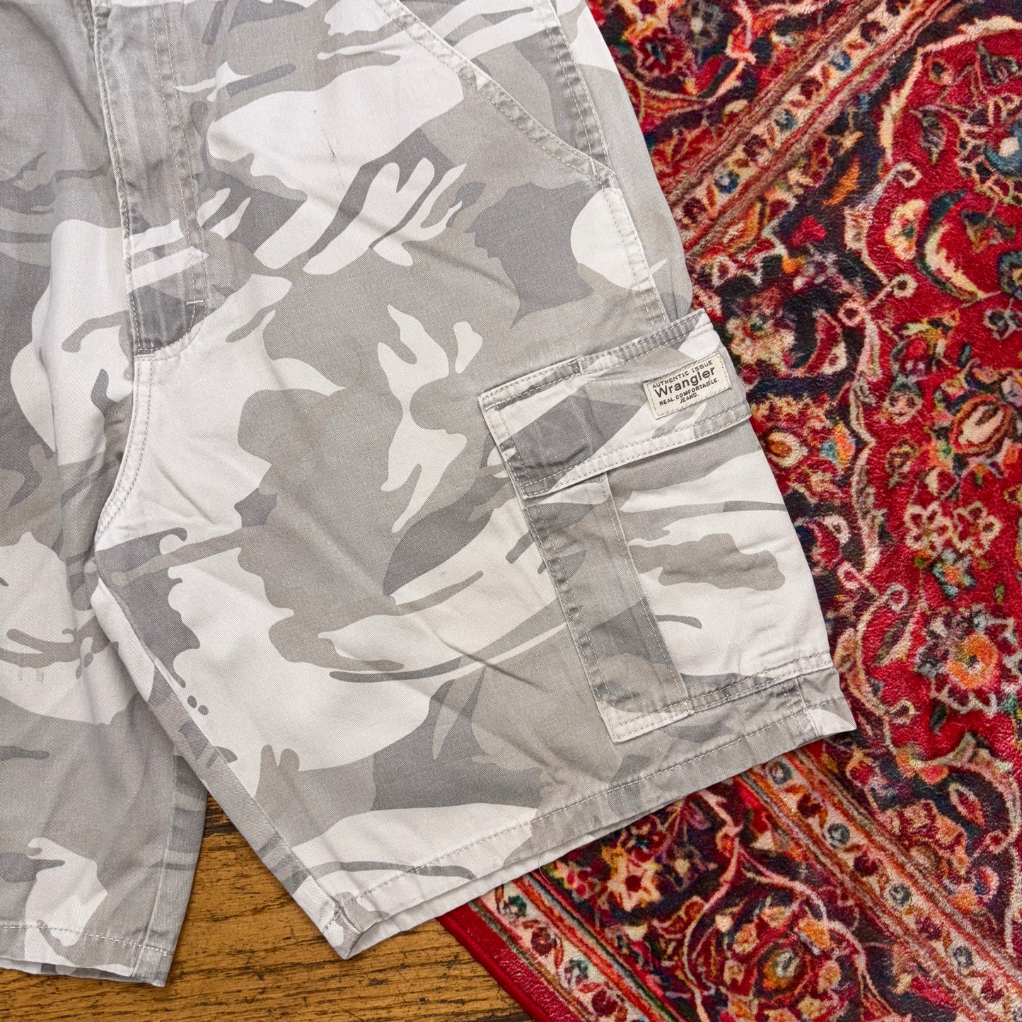 Vintage Wrangler Grey Camo Y2K Cargo Baggy Shorts Jorts - 34