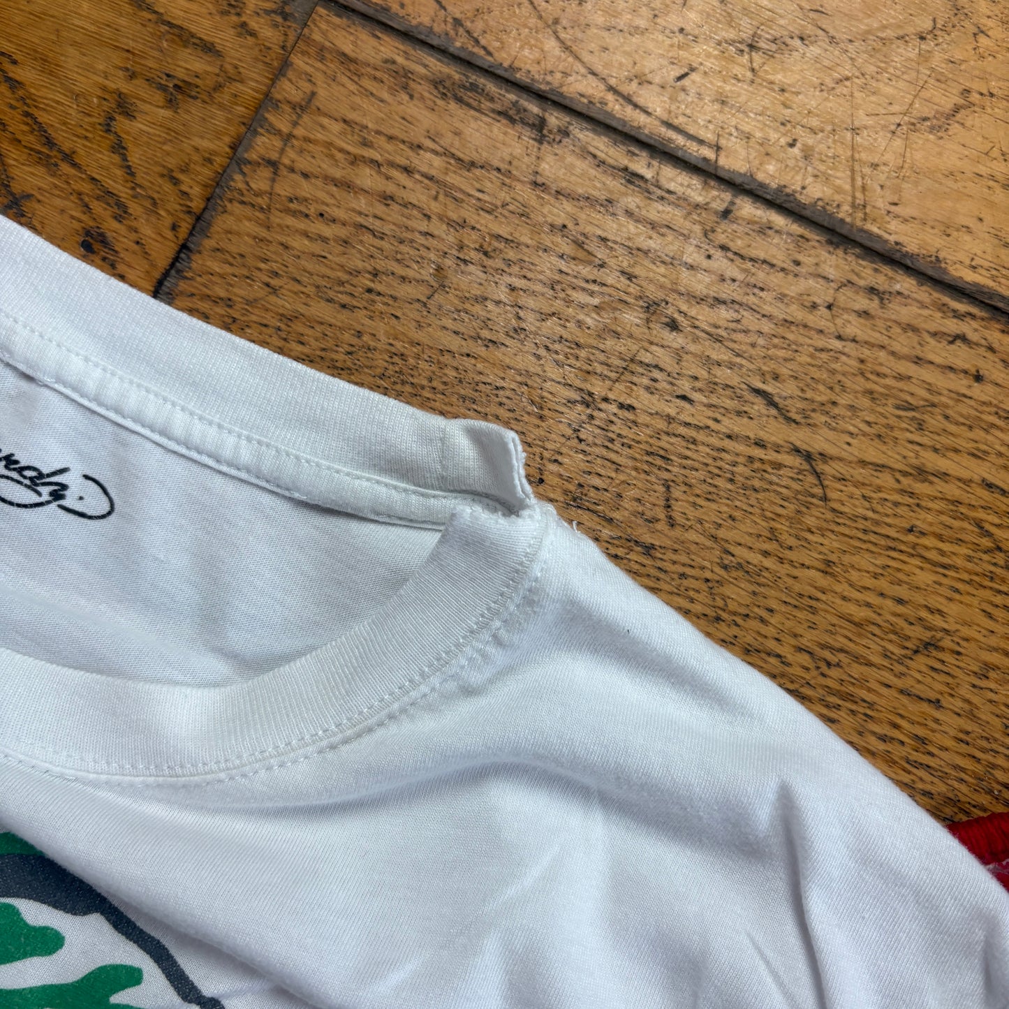 Vintage Ed Hardy Y2K White Graphic T-Shirt - S