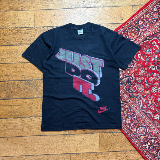 Vintage Nike Black Graphic T-Shirt - M